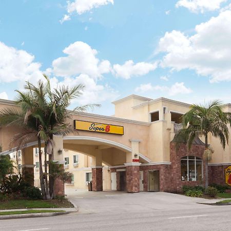 Super 8 By Wyndham Torrance Lax Airport Area Hotel Exterior photo