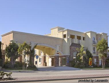 Super 8 By Wyndham Torrance Lax Airport Area Hotel Exterior photo